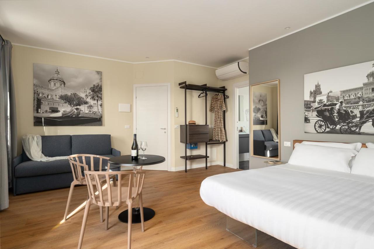 Attico 37 - Suite Con Terrazza Privata E Cucina Palermo Luaran gambar